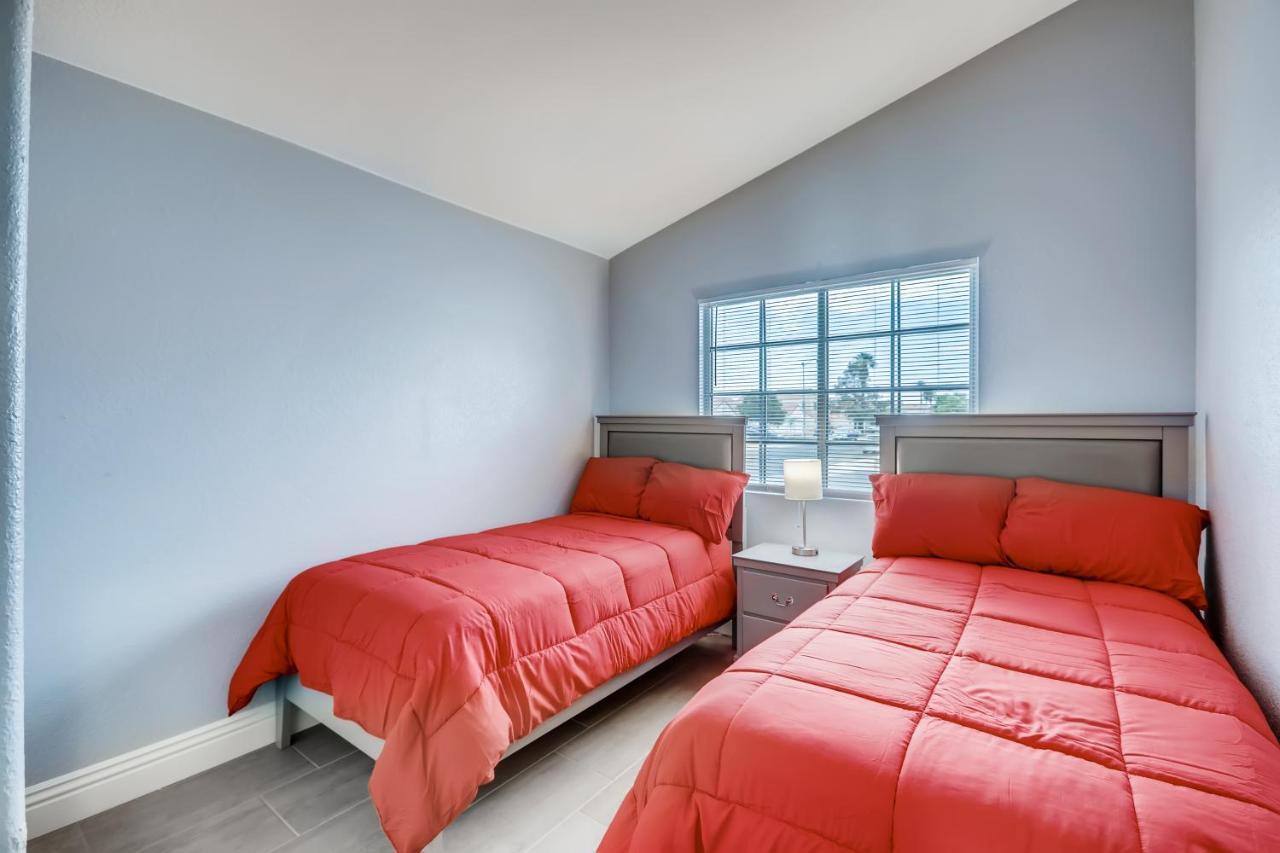 Luxurious House With A Pool, Spa, And Patio, Sleeps 6 Comfortably Las Vegas Kültér fotó